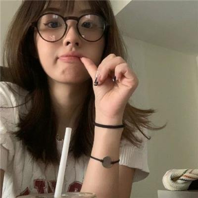 甜蜜的艾玛，亲爱的芭比